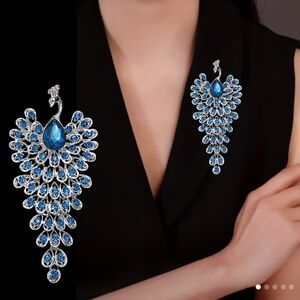 🆕️🦚 BLUE STATEMENT PEACOCK BROOCH PIN🦚